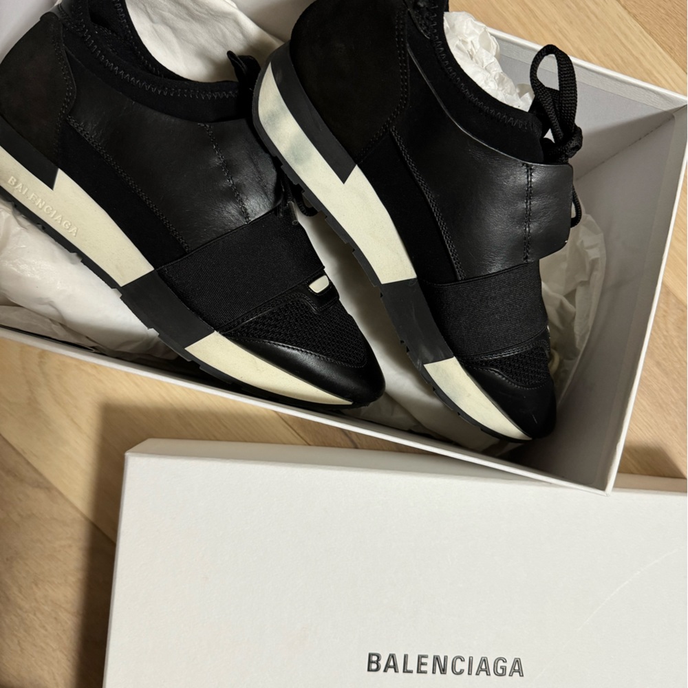 balenciaga sneakers size 37